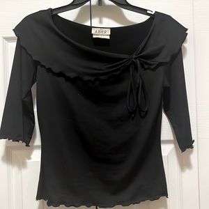 Blouse S , black with Tailored neckline